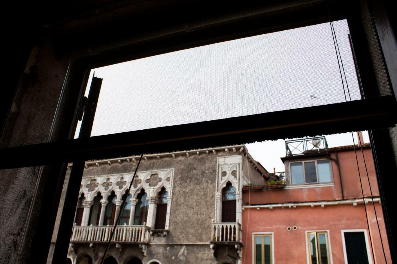 Apartamento Casa Di San Martino Venecia Exterior foto