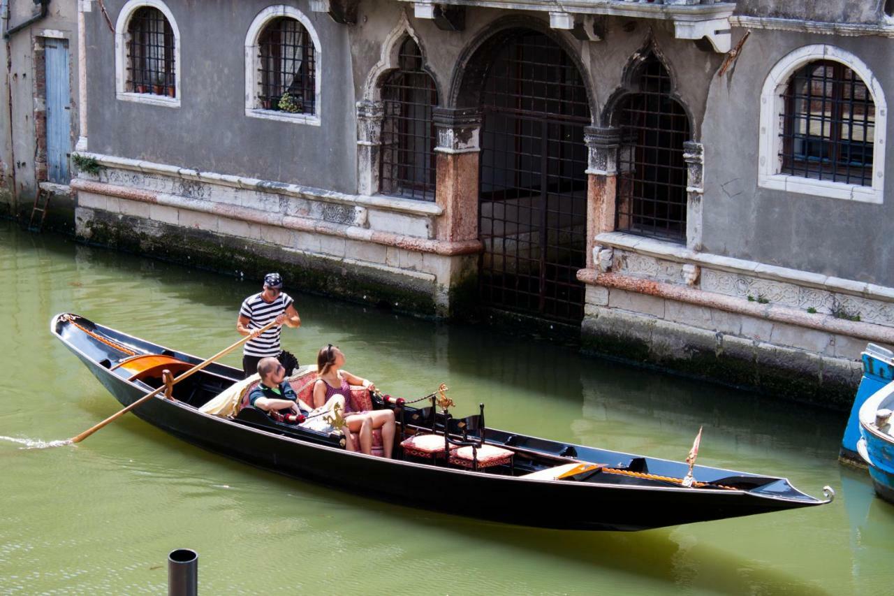 Apartamento Casa Di San Martino Venecia Exterior foto