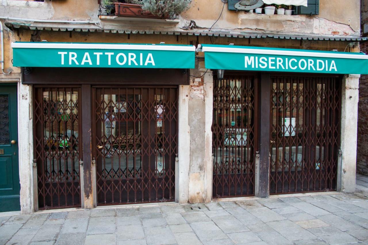 Apartamento Casa Di San Martino Venecia Exterior foto